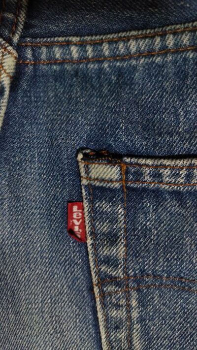 Red Tab - 80s Levi's501. Made in USA. W28 L30. Made in 1983.